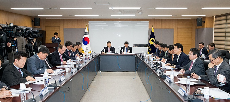 부위원장, 가계부채 점검회의 개최2