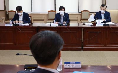 김소영 부위원장, 금융리스크 대응 TF 회의 개최  3