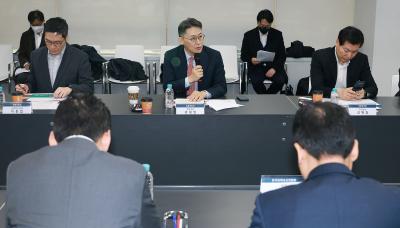 FSC holds talks with fintech businesses to promote competition and innovation in financial industry thumbnail